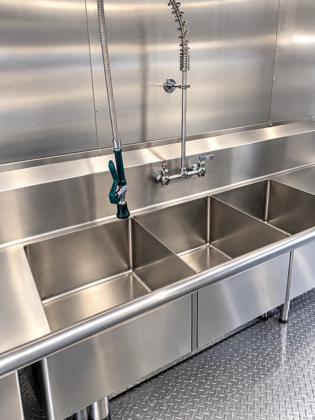26 ft Baby Bulk Kitchen, photo 4