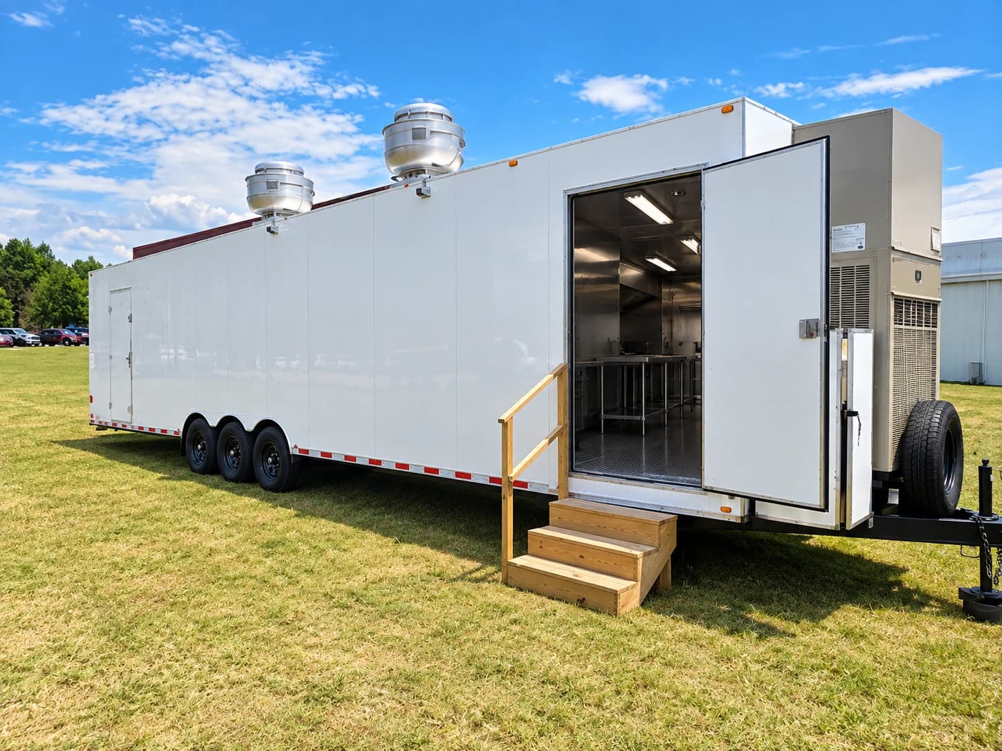 40 ft combo mobile kitchen trailer exterior entrance